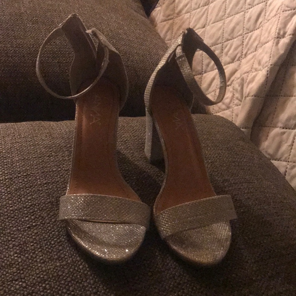 shiny heels